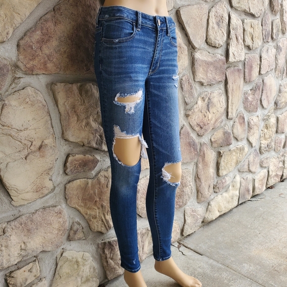 AMERICAN EAGLE | Hi-Rise Jeggings AEO Denim X - Picture 3 of 11